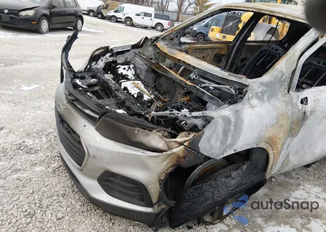 2020 Chevrolet Trax Fwd Ls из США, поврежденный, VIN 3GNCJKSB6LL322161